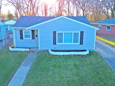 7122 Southeastern Ave