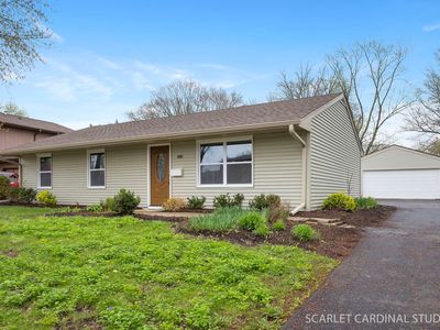 1041 N Elmwood Dr