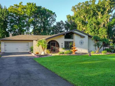 8106 SPRING DRIVE