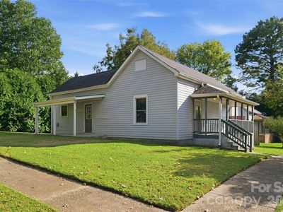 140 Aikman Ave