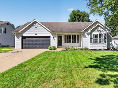 4239 Suffield Woods Ave