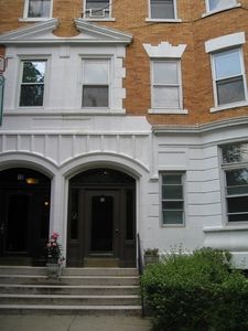 12 Kilsyth Rd APT 2