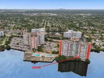 1301 NE Miami Gardens Dr APT 204W