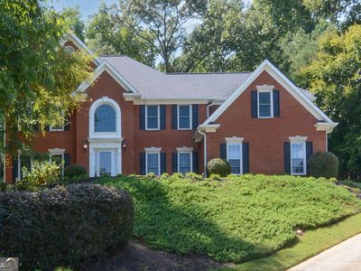5001 Staverly Ln