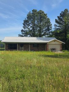 1619 E 2135th Rd