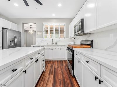 7561 Cutting Edge Ct
