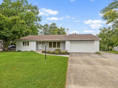 3745 Buesching Dr