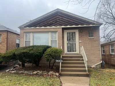 Property at 14218 S Wallace Ave, Riverdale, IL