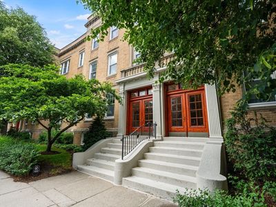 132 Sewall Ave #C