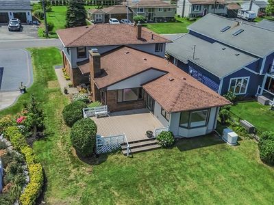 1934 Edgemere Dr