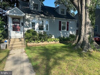 916 Maple Ave