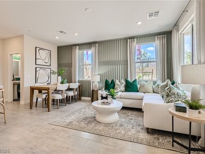 248 Freeport View Pl