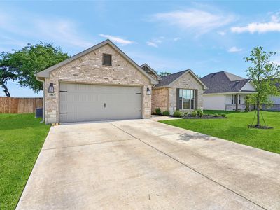 4817 Enclave Dr
