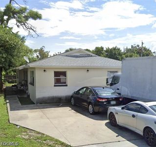 5637 7th Ave