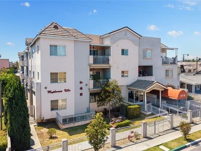 121 N McPherrin Ave Unit 105