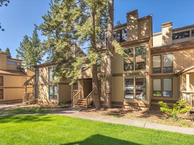 1001 Commonwealth Dr #17