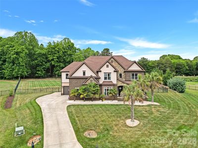 125 Leeward Shoals Ln