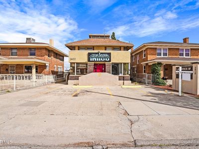 2422 Montana Ave