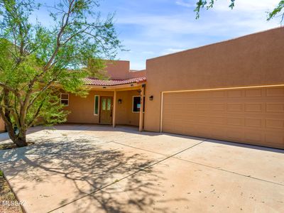 700 E Valley View Trl