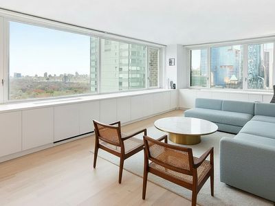 322 W 57th St APT 37H
