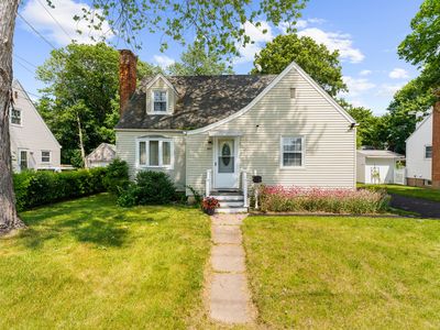 489 Adams Street