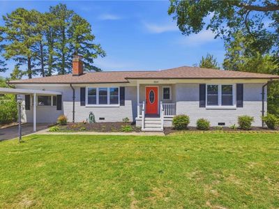 3113 Woodlawn Dr