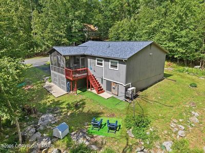 109 Stuart Pl
