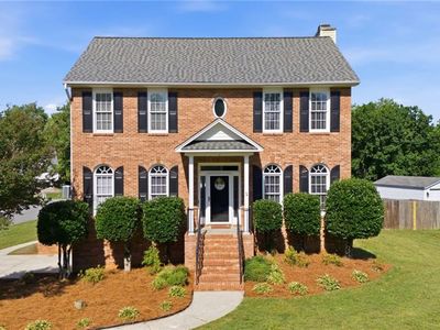 3718 Squirewood Dr
