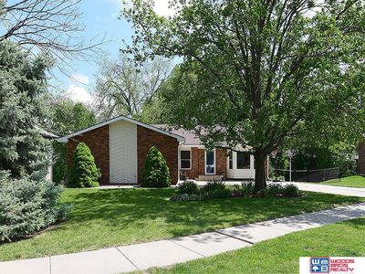 5610 S 68th Street Ct