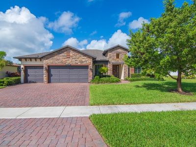 6234 Arcadia Sq