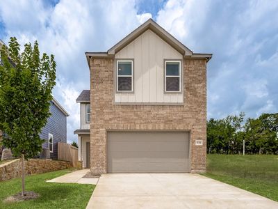 936 S Holly Ave