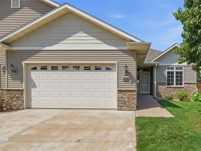 2912 Putnam Glen Place