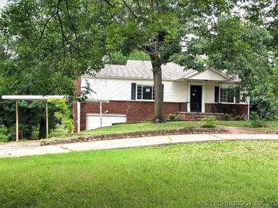 Property at 2076 Southview Ave, Bartlesville, OK