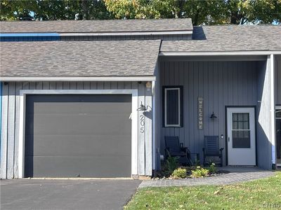 205 Golfcrest Cir