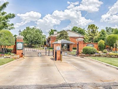 4400 Hemingway Dr APT 252