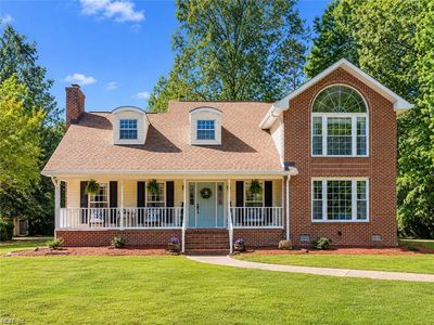 123 Barclay Cres