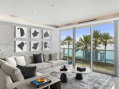 1331 Brickell Bay Dr APT 909