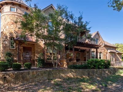 3908 Heritage Oaks Dr