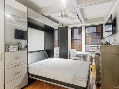 457 W 57th Street #308