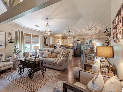 106A Cottage Cir