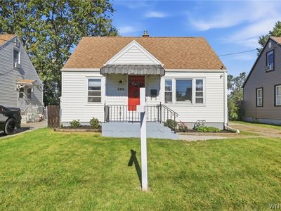 390 Roesch Ave
