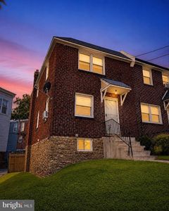 600 Cedar Ave