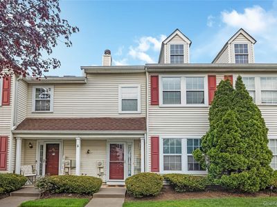 27 Stratford Green