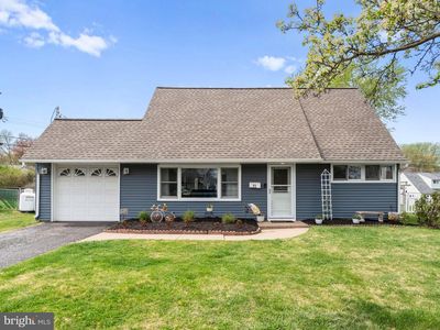 21 Viewpoint Ln