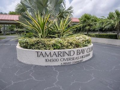 104500 Overseas Hwy APT A302