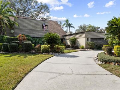 1221 N Riverhills Dr