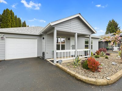 1189 NW Lanaias Way