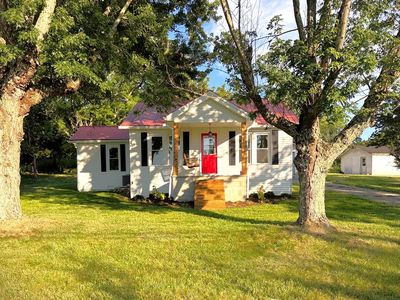 412 Twin Oaks Rd