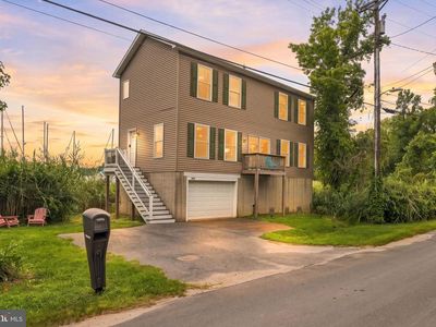 Property at 3762 Beach Drive Blvd, Edgewater, MD