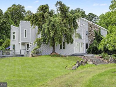 5728 Carversville Rd